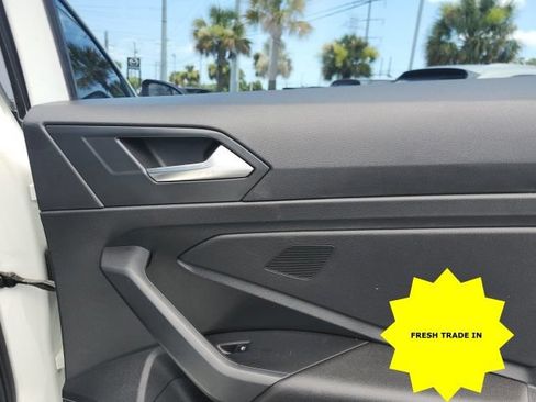 Used 2020 Volkswagen Jetta R-Line FWD image 20