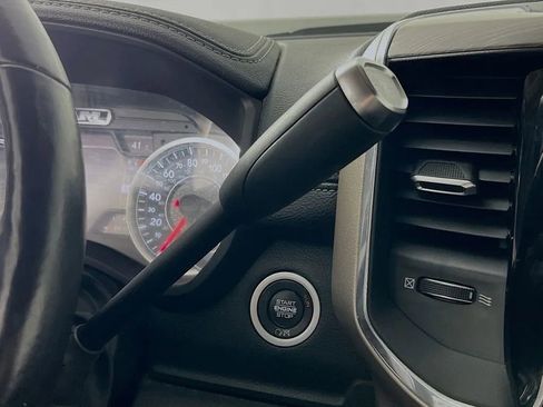 Used 2019 RAM 2500 Laramie image 17