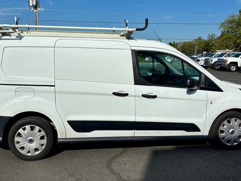 Used 2019 Ford Transit Connect XL image 5