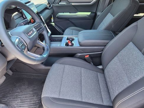 New 2025 GMC Acadia Elevation AWD/4WD image 8