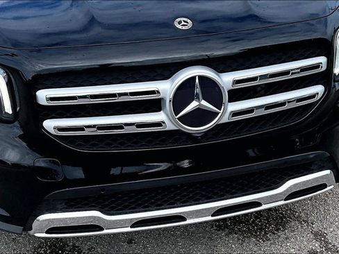 Used 2022 Mercedes-Benz GLB 250 image 11