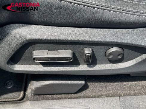 Used 2024 Honda Pilot Touring image 26