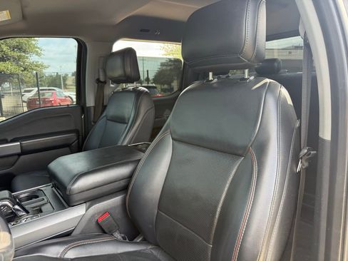 Used 2021 Ford F150 Lariat RWD image 11