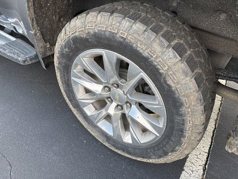 Used 2021 Chevrolet Silverado 1500 LTZ image 14