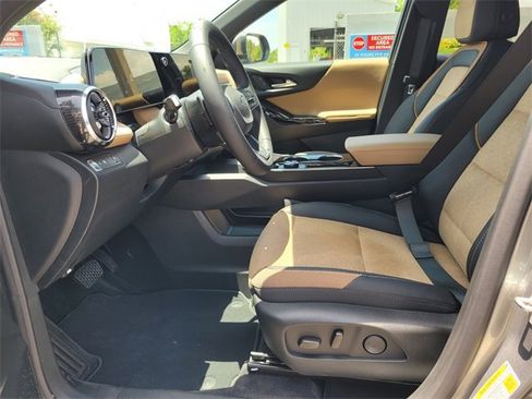 New 2026 Chevrolet Equinox ACTIV image 10