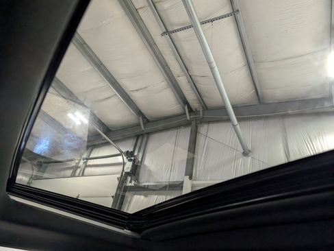 Used 2021 Chevrolet Silverado 2500 High Country w/ Technology Package image 29