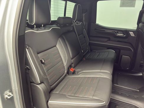 Used 2025 GMC Sierra 1500 AT4X image 55
