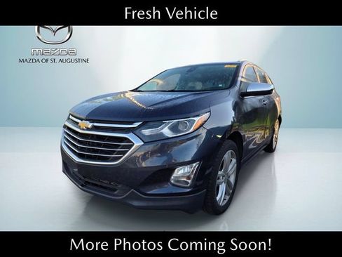 Used 2018 Chevrolet Equinox Premier FWD image 1