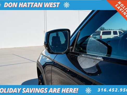 Used 2025 Jeep Grand Cherokee Limited image 28