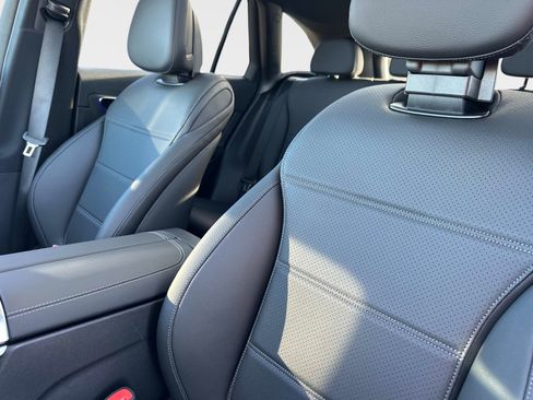 New 2026 Mercedes-Benz GLC 300 image 21