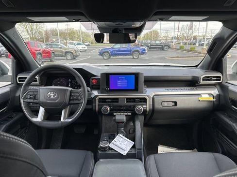 New 2026 Toyota Tacoma TRD Off-Road AWD/4WD image 11