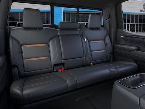 New 2026 GMC Sierra 1500 AT4 w/ AT4 Premium Package AWD/4WD image 17