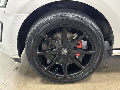 Used 2019 Ford Expedition Platinum AWD/4WD image 34