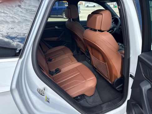 Used 2024 Audi Q5 2.0T Premium Plus image 14