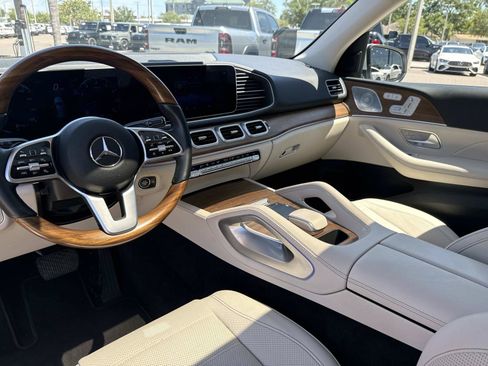Certified 2022 Mercedes-Benz GLE 450 4MATIC w/ Premium Package image 14
