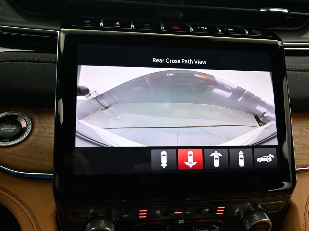 New 2025 Jeep Grand Cherokee Summit AWD/4WD image 24