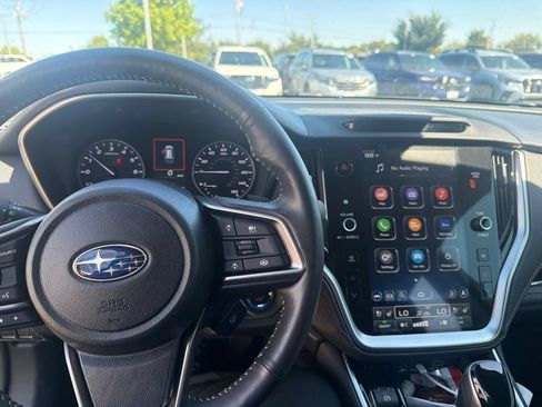 Used 2024 Subaru Outback Touring AWD/4WD image 2
