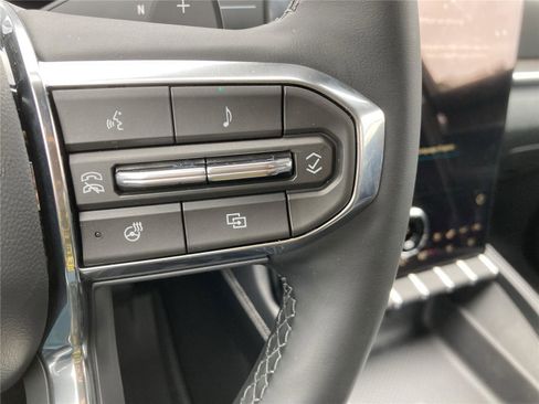 New 2026 GMC Terrain Denali w/ LPO, Floor Liner Package image 25