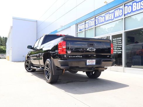 Used 2019 Chevrolet Silverado 1500 LT w/ LPO, Black Pack AWD/4WD image 36