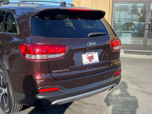 Used 2016 Kia Sorento EX w/ EX Premium Package AWD/4WD image 7