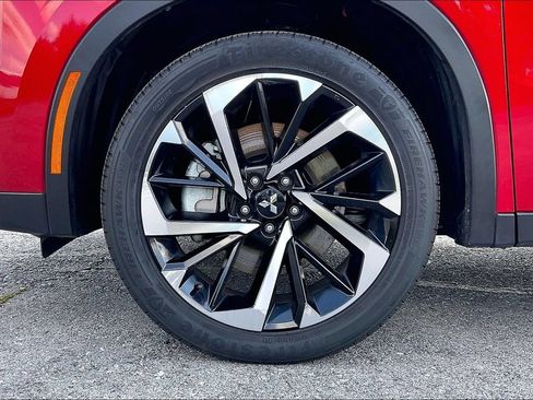 Used 2024 Mitsubishi Outlander SE FWD image 9