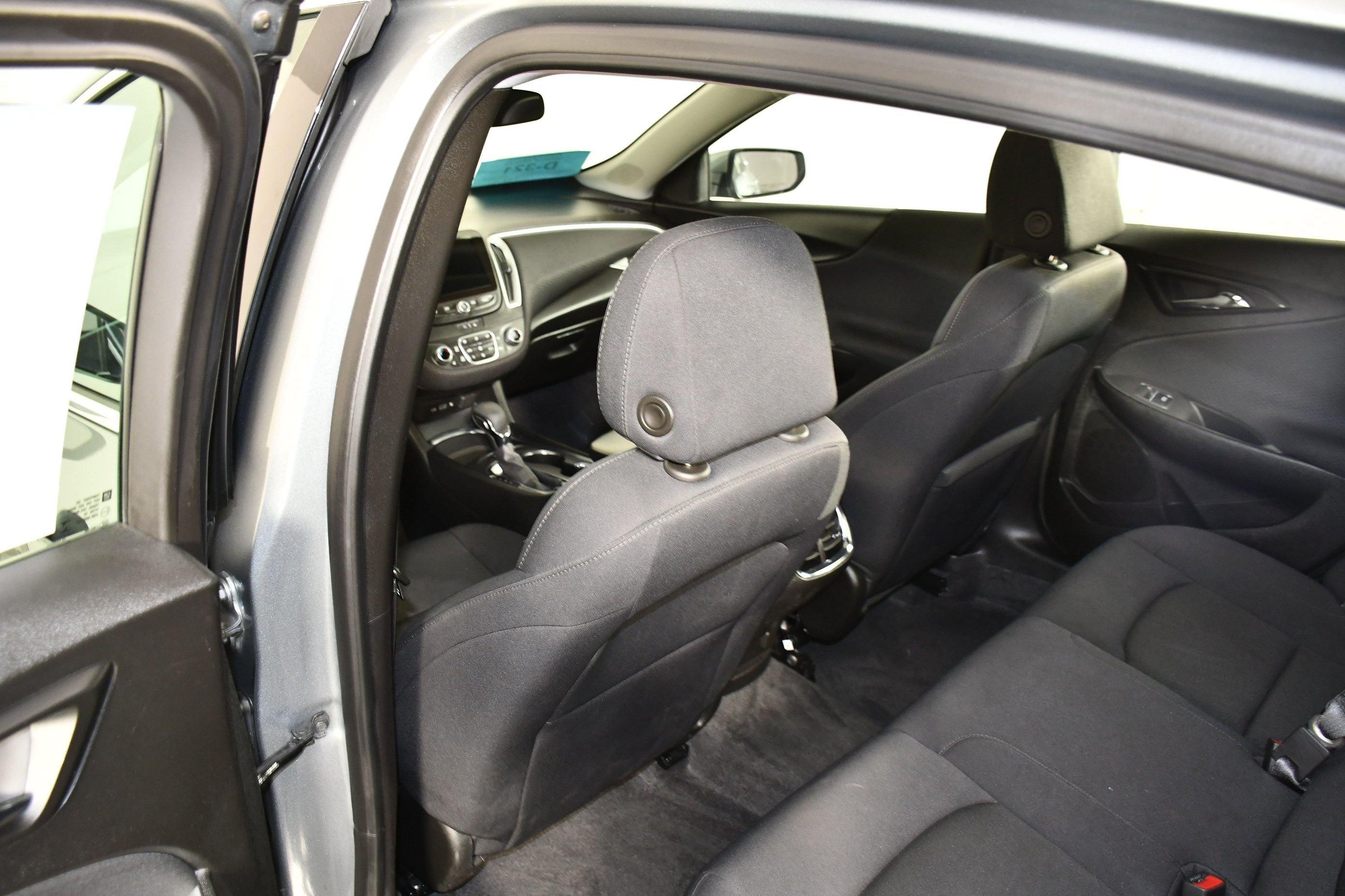 Used 2024 Chevrolet Malibu LT FWD image 47