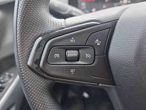 Used 2024 Chevrolet Trax LS w/ LS Convenience Package image 17