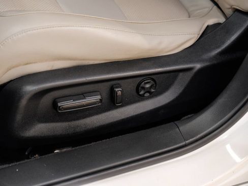 Used 2018 Honda Accord Touring image 43