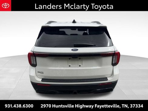 Used 2025 Ford Explorer ST-Line w/ Premium Package RWD image 3