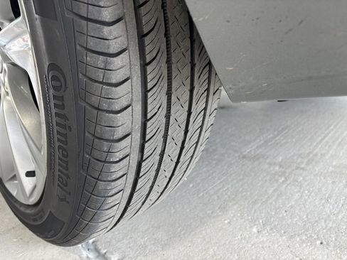 Used 2025 Buick Envista Avenir FWD image 8