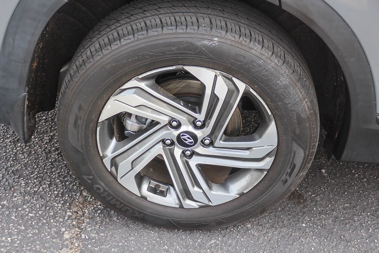 Certified 2023 Hyundai Santa Fe SEL FWD image 9