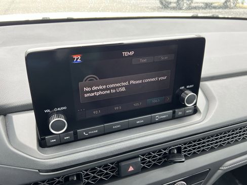 Used 2023 Honda Accord LX image 21