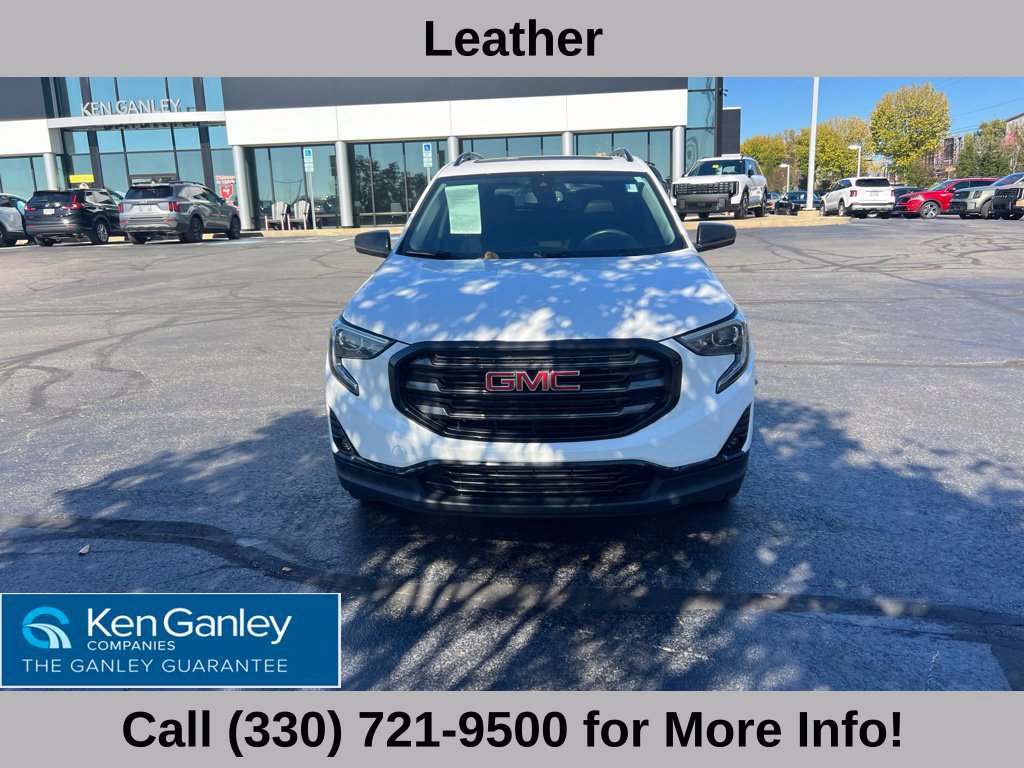 Used 2021 GMC Terrain SLT w/ Infotainment Package II AWD/4WD image 2