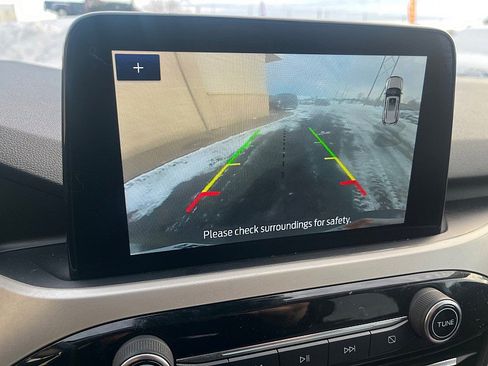 Used 2020 Ford Escape SE image 31