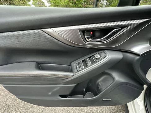 Used 2021 Subaru Crosstrek 2.5i Limited w/ Moonroof Package 2 AWD/4WD image 18