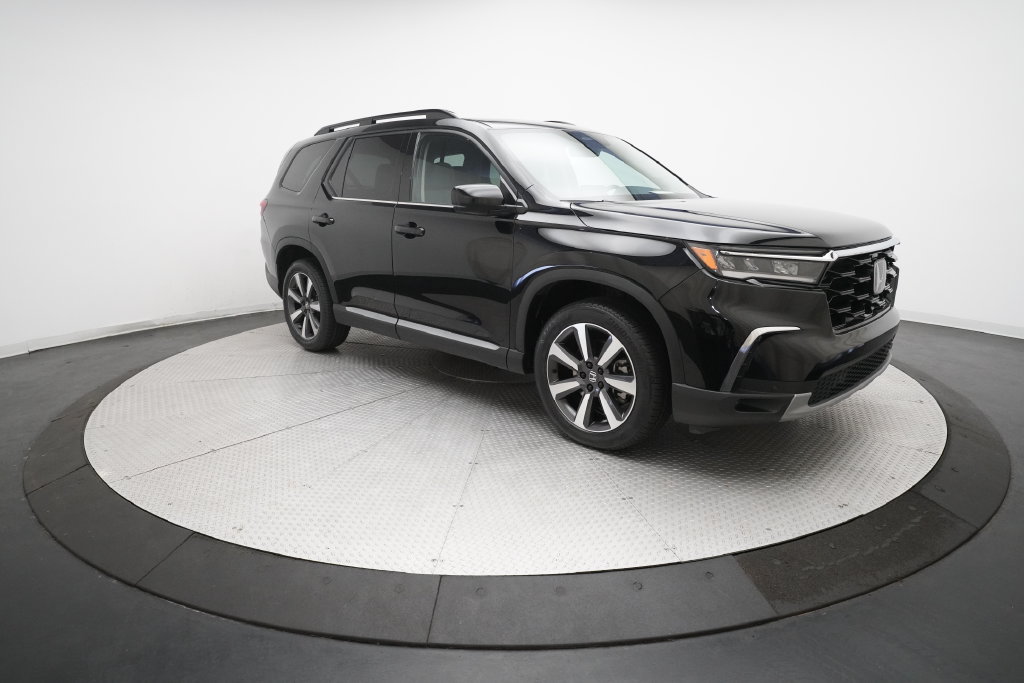 Used 2023 Honda Pilot Touring image 36