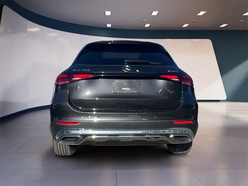 Certified 2025 Mercedes-Benz GLC 300 GLC 300 image 4