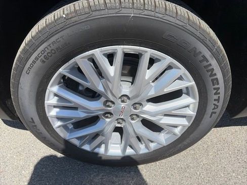 New 2026 GMC Acadia Elevation w/ Elevation Premium Package FWD image 8