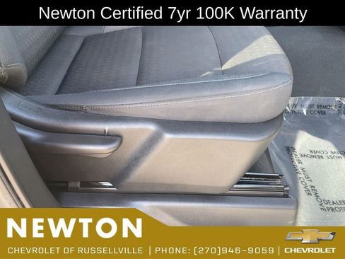 Used 2025 Chevrolet Silverado 1500 LT AWD/4WD image 23