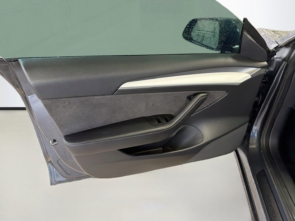 Used 2022 Tesla Model 3 RWD image 21
