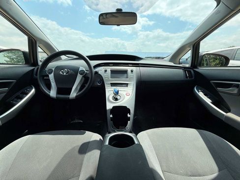 Used 2013 Toyota Prius Three FWD image 12