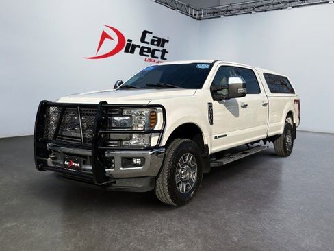 Used 2019 Ford F350 Lariat image 1