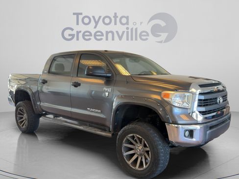 Used 2014 Toyota Tundra SR5 w/ SR5 Upgrade Package AWD/4WD image 8