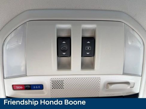 Used 2024 Subaru Ascent Onyx Edition image 31