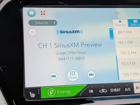 Used 2020 Chevrolet Bolt LT image 27