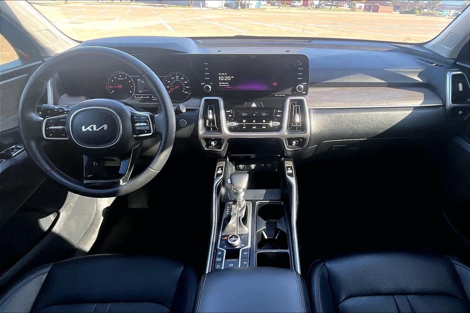 Certified 2023 Kia Sorento X-Line EX AWD/4WD image 9