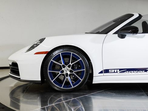 New 2026 Porsche 911 Carrera T image 11