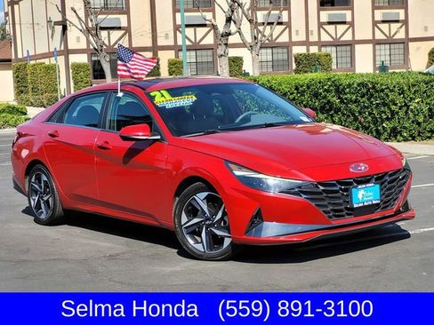 Used 2021 Hyundai Elantra SEL w/ Convenience + Premium Package image 2