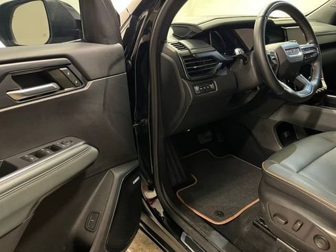 Used 2024 GMC Acadia AT4 w/ Luxury Package AWD/4WD image 16