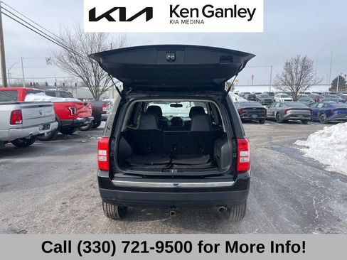 Used 2016 Jeep Patriot High Altitude image 46